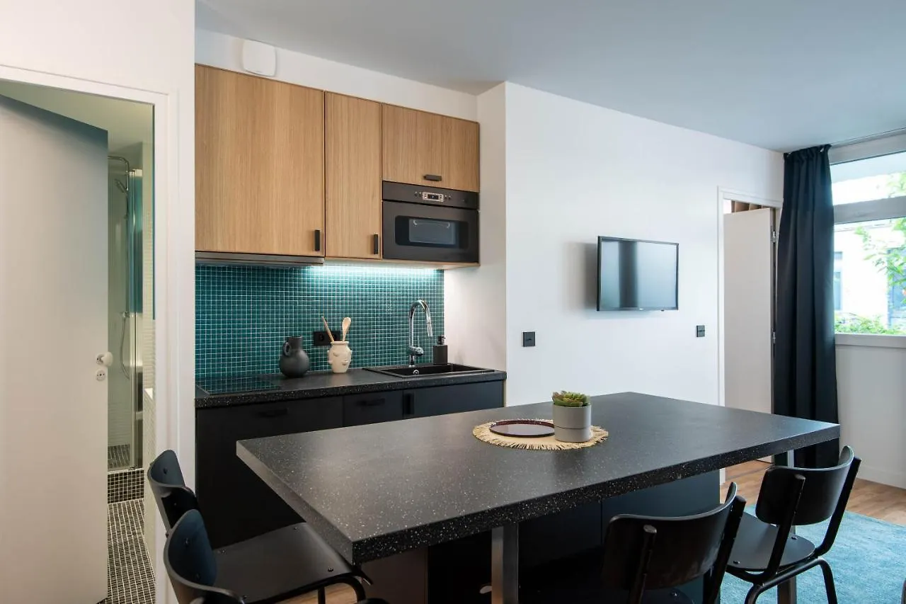 Apartamento New - Superbe 1 Bdr Appt - Design 60's - 15e