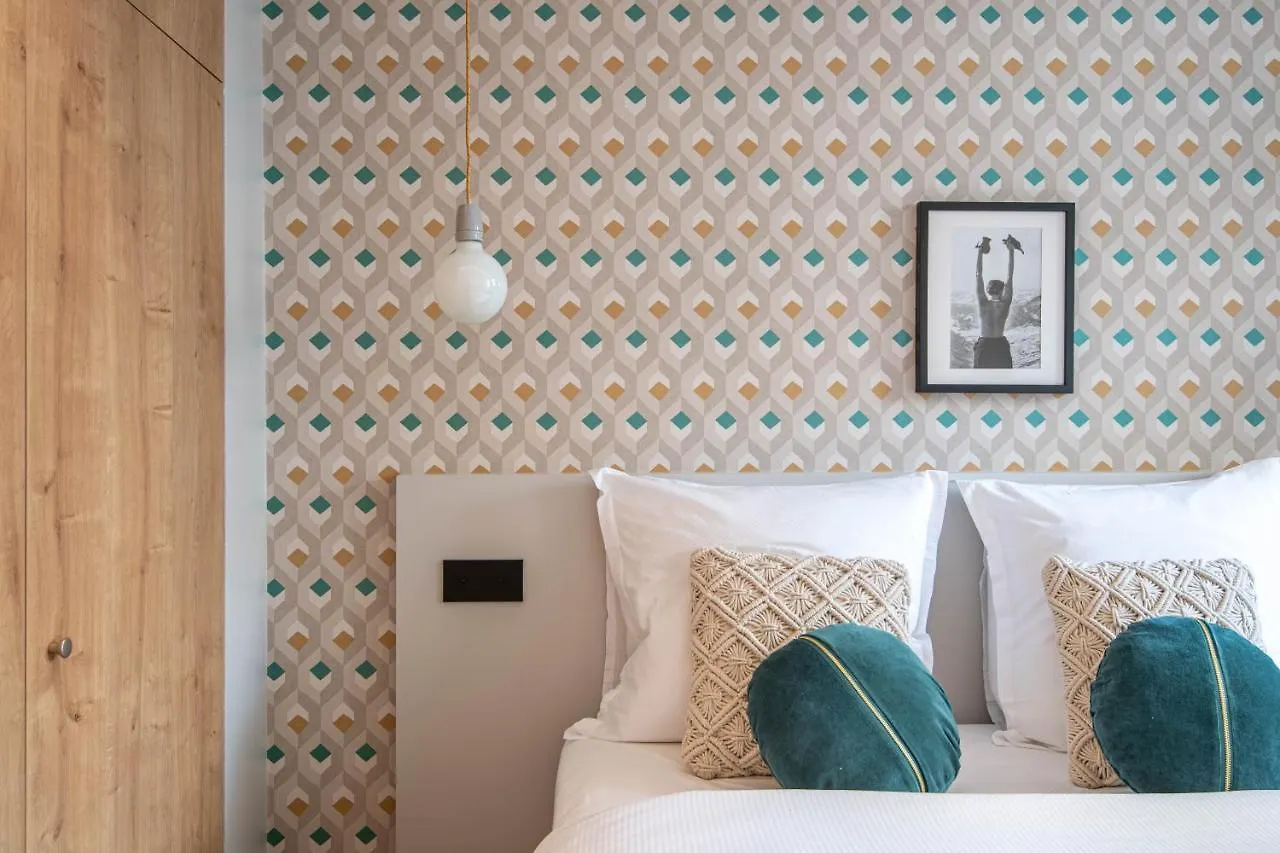New - Superbe 1 Bdr Appt - Design 60's - 15e Apartment Paris