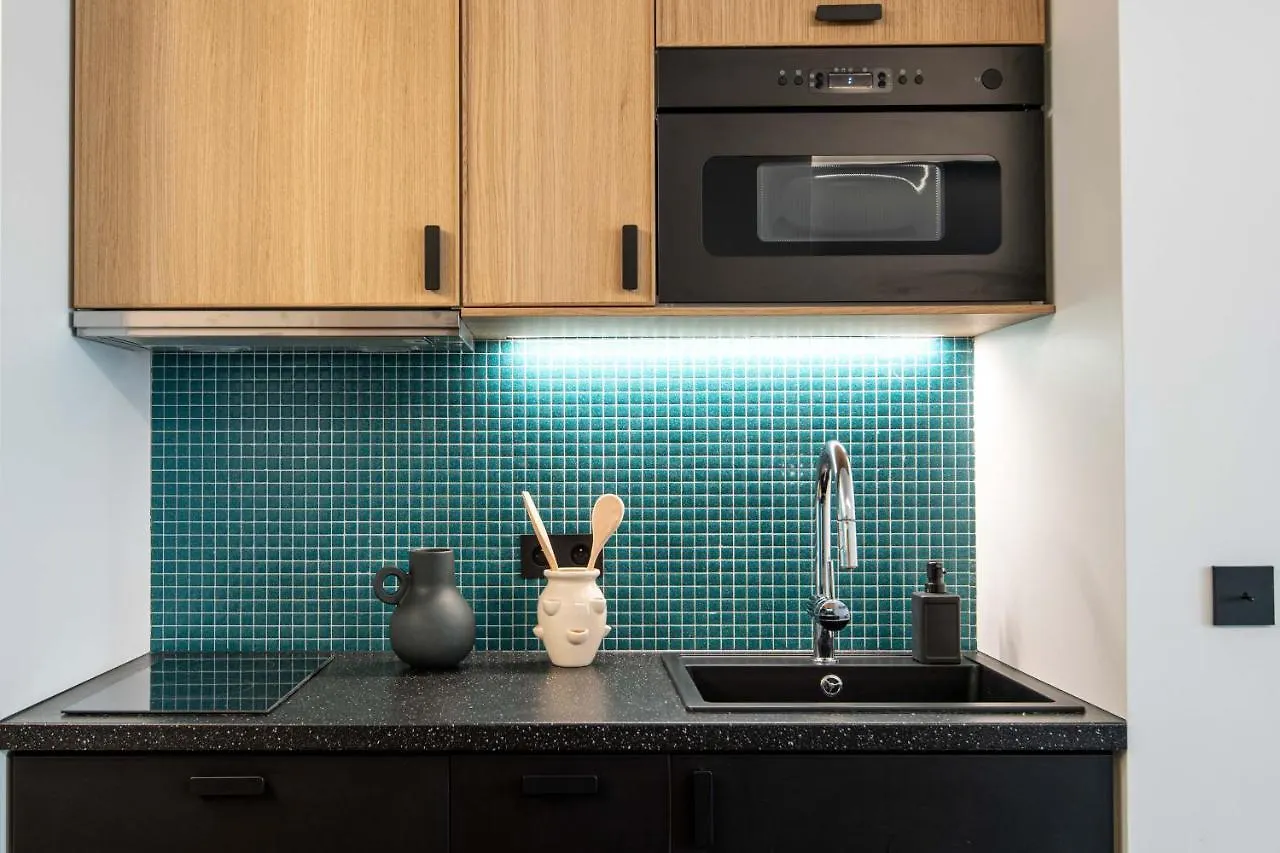 Apartment New - Superbe 1 Bdr Appt - Design 60's - 15e